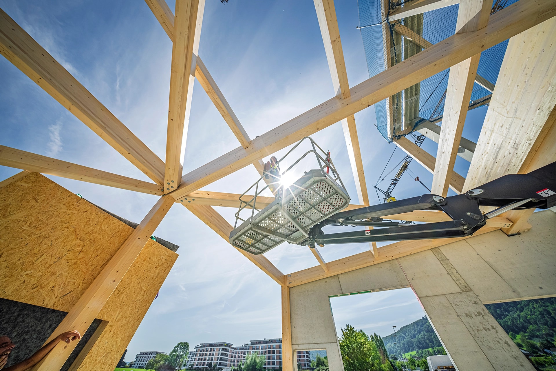 Completed X-Wood® timber hall with a wide column-free span