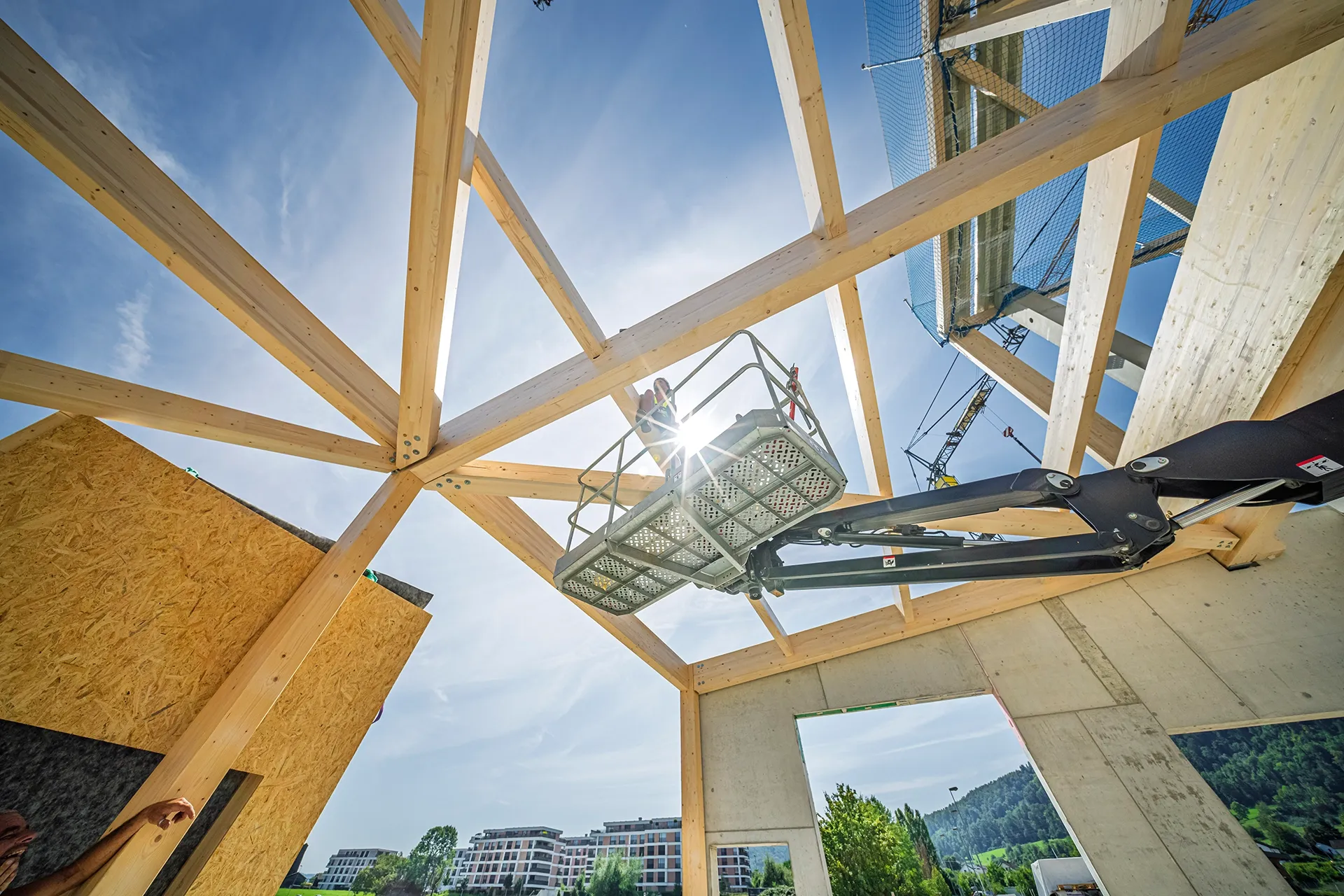 Das X-Wood®-Team in der Produktionshalle